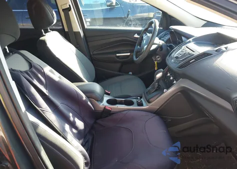 2016 Ford Escape Se z USA, uszkodzony, nr VIN 1FMCU9G94GUB25107